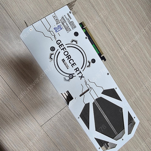 GALAX 지포스 RTX 4070 Ti EX GAMER WHITE OC (2026년 3월 만료)