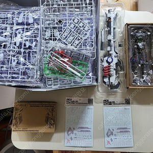 [인천직거래 or 택배착불] V-TIGER 1/100 VT01 하이뉴 디럭스 프라모델 브이타이거 + 추가 악세