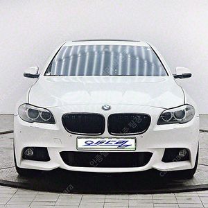 BMW 5시리즈 중고 BMW 5시리즈 중고차 BMW 520D 중고 흰색 2015년식 520d xDrive 중고차구매