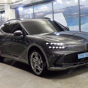 회색 제네시스 GV60 중고 제네시스 중고 퍼포먼스 AWD 중고차거래카페 57,202 km