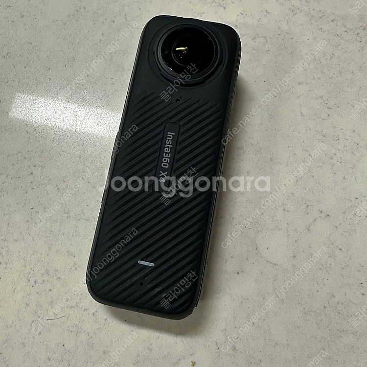 인스타 360 x4 팝니다--0