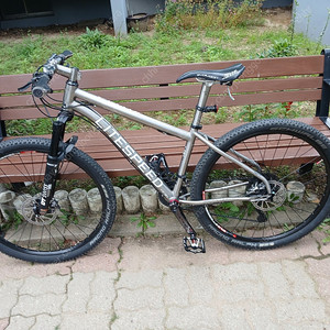 mtb 라이트스피드 쿠와 풀xtr 9000 22단 s싸이즈