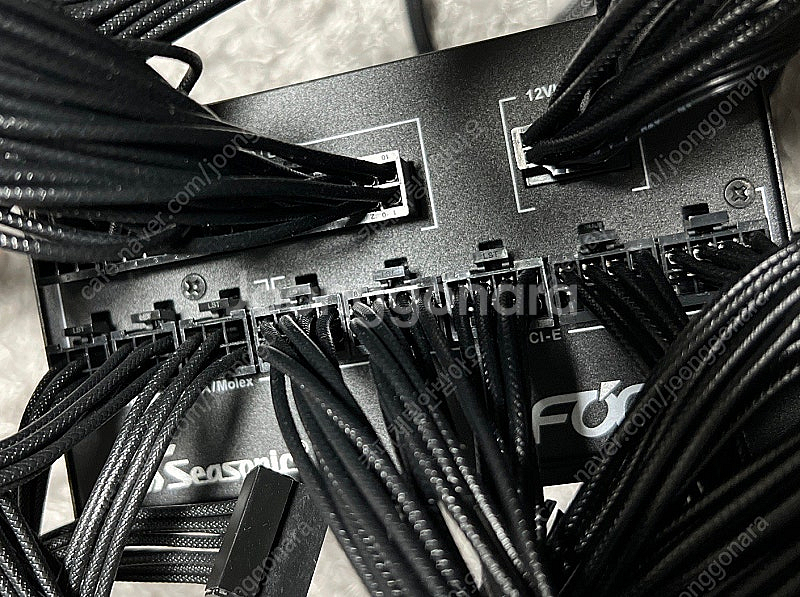 시소닉 FOCUS GX-850 GOLD 풀모듈러 ATX...--4