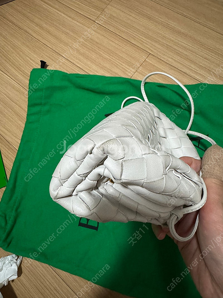 보테가베네타 만두백 초크컬러--2