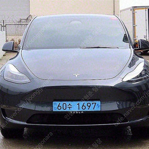 테슬라 모델 Y 중고 테슬라 중고 회색 2024년식 12,191km 롱 레인지 중고차 추천