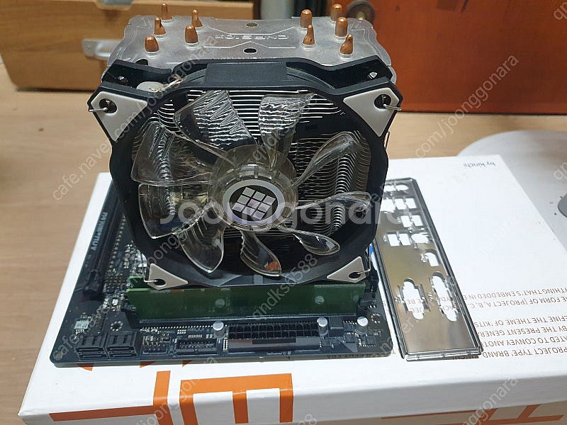 인텔10세대.g6405.애즈락h410.삼성램(2666)...--0