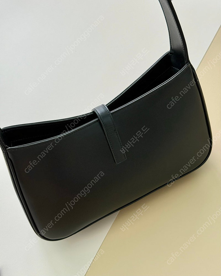 생로랑 Le5A7 호보백 스몰--2