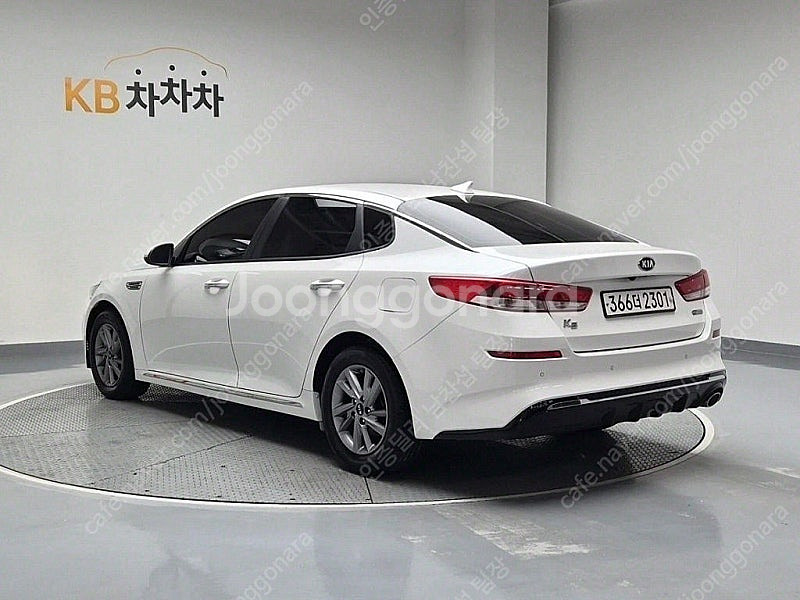 K5 중고차 시세 더 뉴 K5 2세대 중고 흰색 201...--3