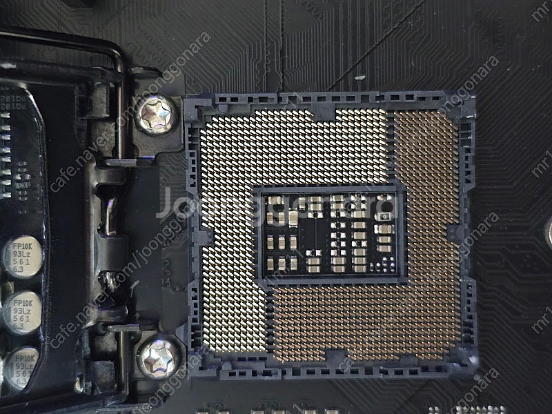 asus maximus xi hero z390--0