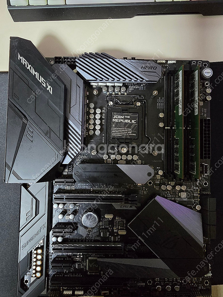 asus maximus xi hero z390--4