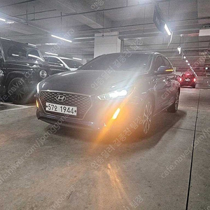 현대 i30 중고 i30 파란색 2018년식 28,407km 1.4 터보 프리미엄 중고차 추천