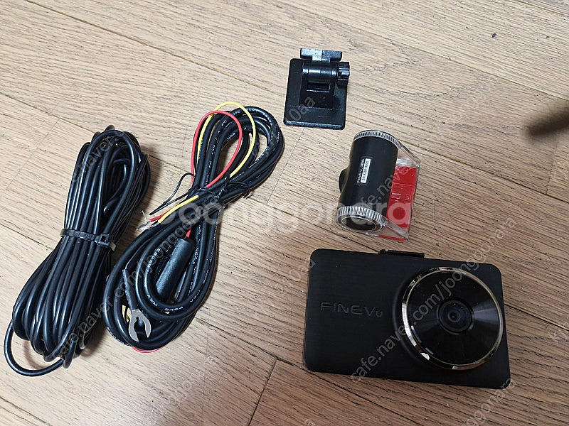 파인뷰 블랙박스 lx2000 (택포)--0