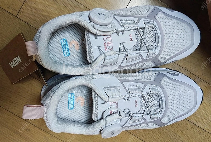 네파 여성 트래킹 운동화 하이플로우 고어택스 230mm...--0