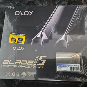 Oloy ddr5 blade 6000 c32 팝니다.