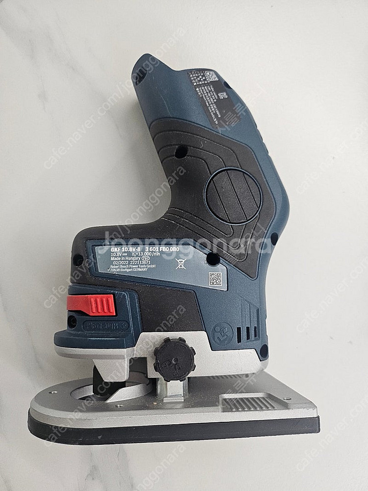 보쉬 GKF10.8V-8 베어툴 충전엣지루터 (배터리X...--0