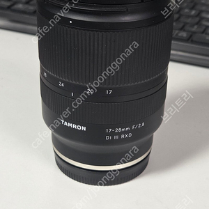 탐론 17-28 RXD A046 소니 FE 팝니다.(썬포토 정품)