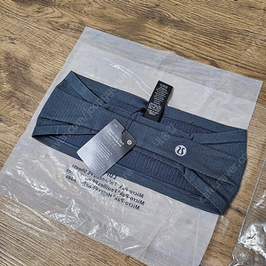 룰루레몬 메탈벤트 헤어밴드