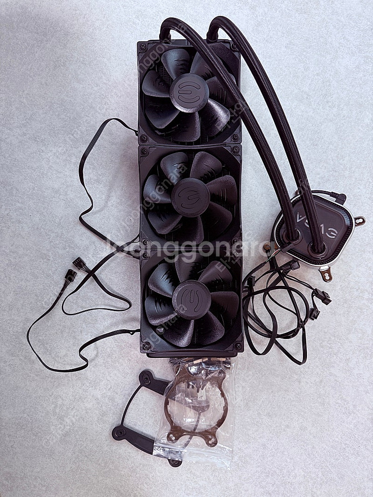 EVGA CLC 360 3열 수냉쿨러--5