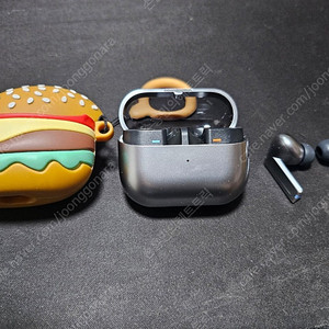 갤럭시 버즈3프로 실버