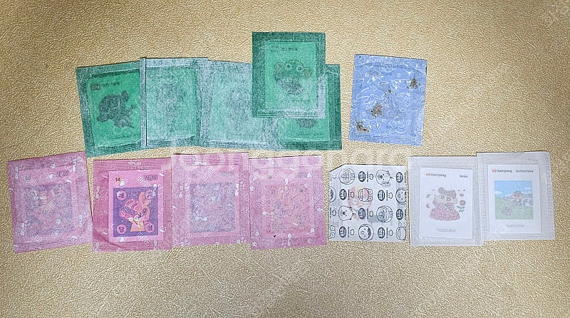 미개봉 띠부실(케로로,포켓몬,보름이,뽀로로,짱구)--0