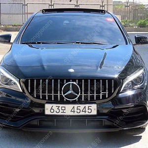 벤츠 CLA 중고 벤츠 CLA클래스 중고 검정색 2017년식 CLA 45 AMG 4MATIC 중고차카페