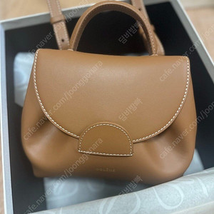 폴렌느 루메노앙나노