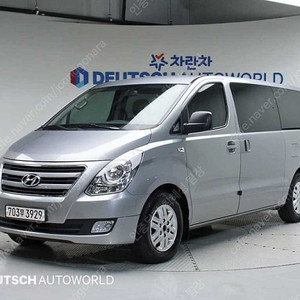 그랜드 스타렉스 중고 차 더 뉴 그랜드 스타렉스 중고차 12인승 회색 2018년식 2WD 웨건 12인승 스마트 개인사업자 차량구매