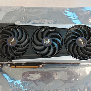 SAPPHIRE 라데온 RX 6800XT NITRO+ OC D6 16GB Tri-X <택포>