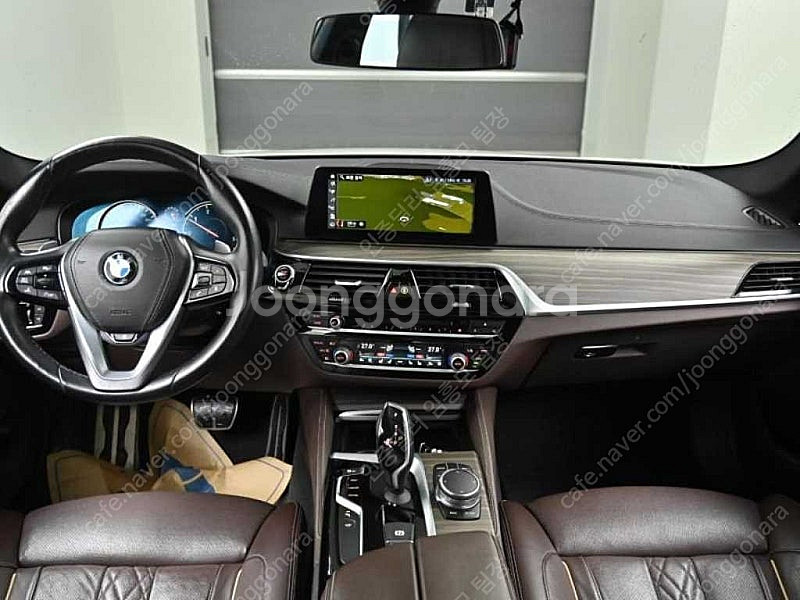 BMW 5시리즈 중고 BMW 520D 중고 5시리즈 중...--8
