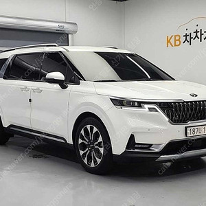 2021년형 4세대 카니발 중고 가격 가솔린 7인승 노블레스 중고차리스구매 24시간 상담 29,408 km 화이트차량