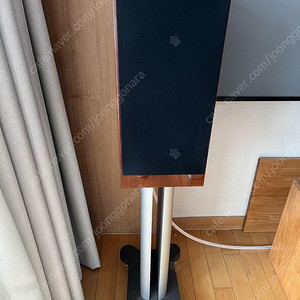 사이먼 오디오 리브라 스피커 + 스탠드 + 까발로2 판매합니다.