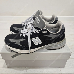 뉴발란스 993 블랙 270