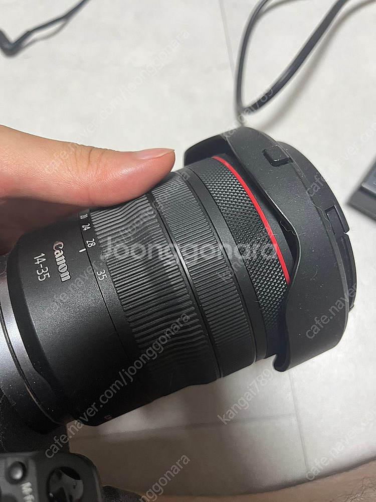 rf 14-35 f4 l is usm렌즈 박스포함 판매...--1