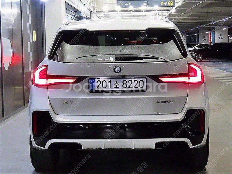 BMW X1 중고 BMW X1 중고차 SUV 중고 흰색...--6