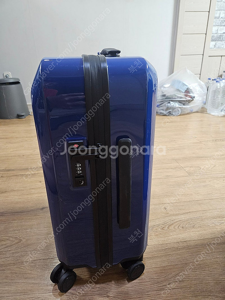 BMW 정품 보드케이스 블루 캐리어 미사용 팝니다--1