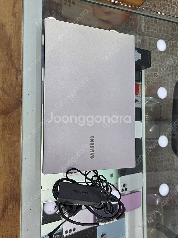 삼성노트북 i3 10110u 팔아요--0