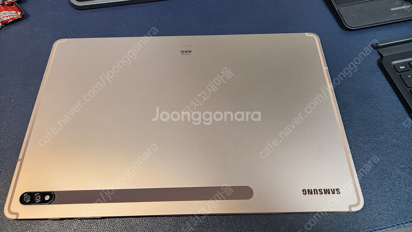 갤럭시탭 S7플러스 LTE. 정품 키보드와 펜 함께 판...--3