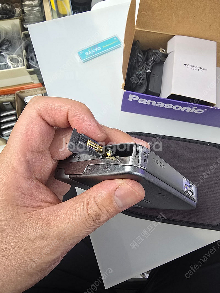 파나소닉 워크맨 rq-sx22v 은색 제품박풀 판매합니...--8