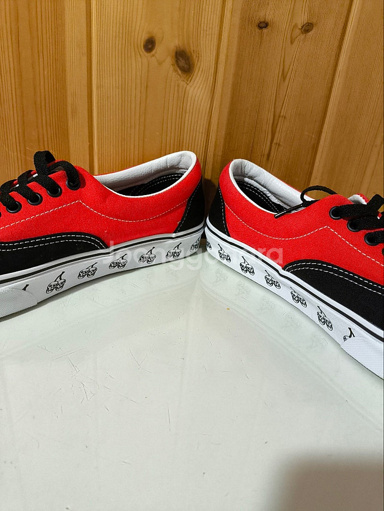 280mm 반스 에라 레드 스컬--5