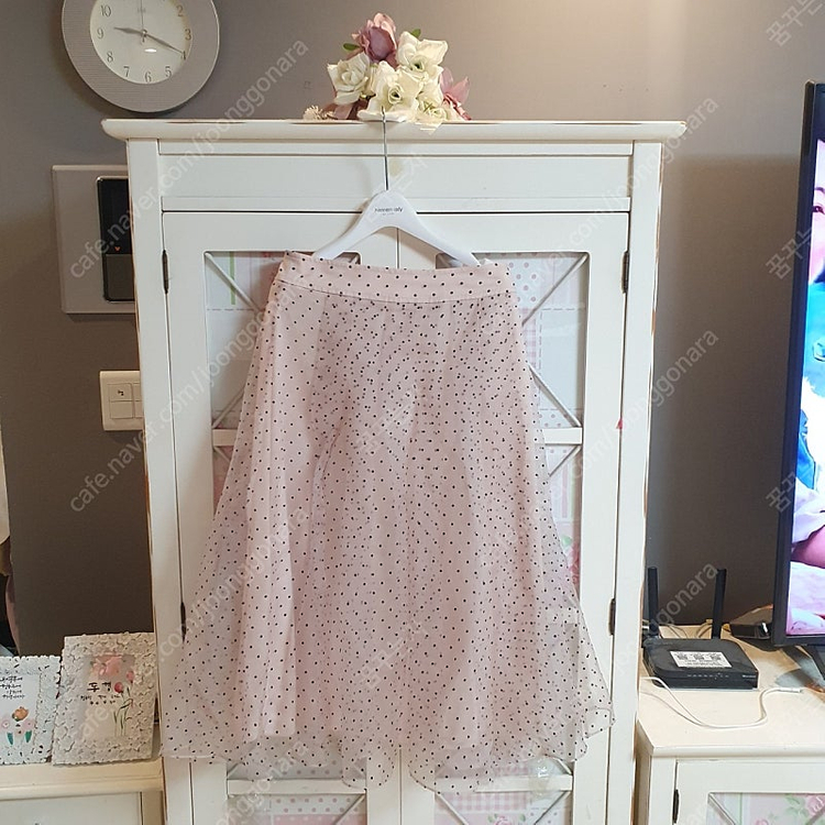 잇미샤 자라 지고트 온앤온 잇미샤 샤틴 레니본 케네스레이디 에잇세컨즈 롱스커트 롱원피스 블라우스 자켓 데님자켓 니트... 이미지