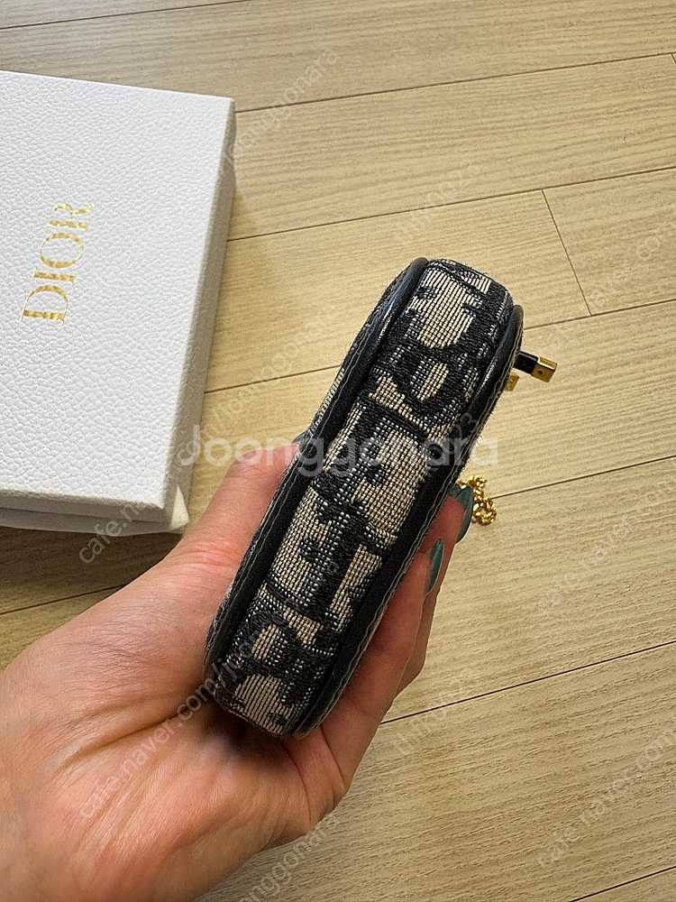 디올 폰홀더--3