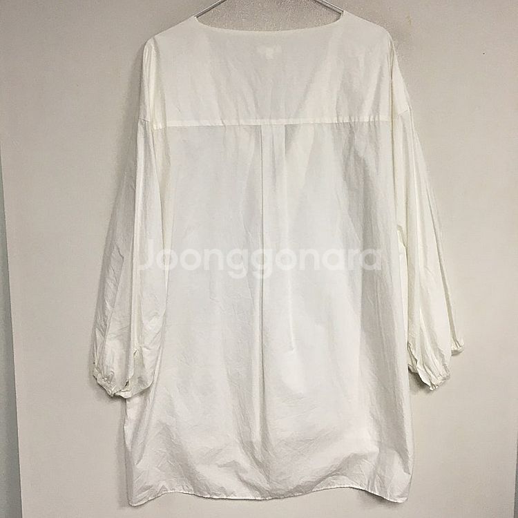 엉폴드 엔폴드 퍼프 블라우스 40 / 랑방 마인 오브제...--4