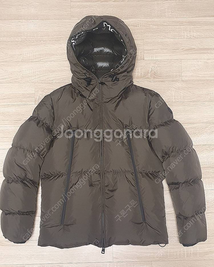 몽클레어 몽클라 숏패딩(다크브라운,3사이즈)--1