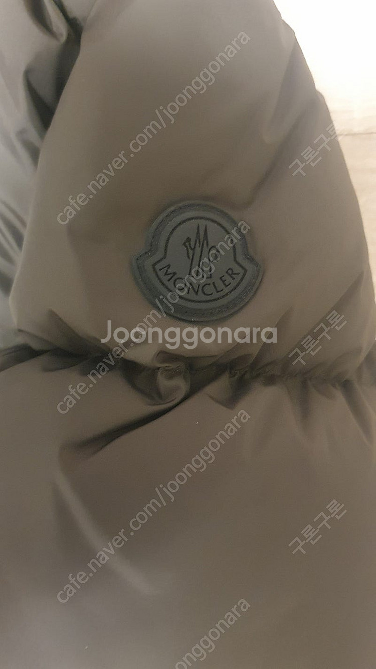 몽클레어 몽클라 숏패딩(다크브라운,3사이즈)--2
