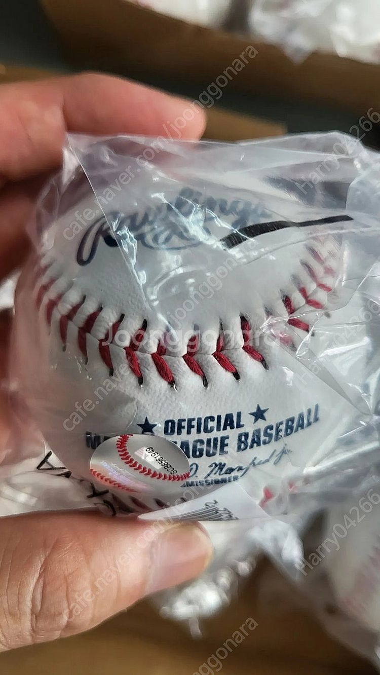 MLB 뉴욕 양키스 로고볼 야구공 팝니다--1