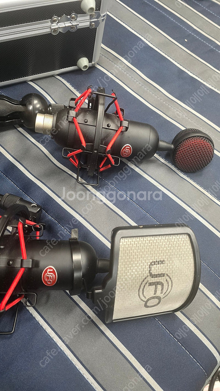 INFRASONIC UFO Alien RED 2개 일괄...--2