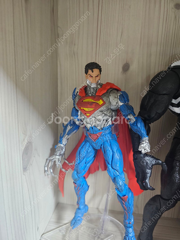 맥팔레인 사이보그 슈퍼맨 NEW 52버전 피규어 판매합...--1