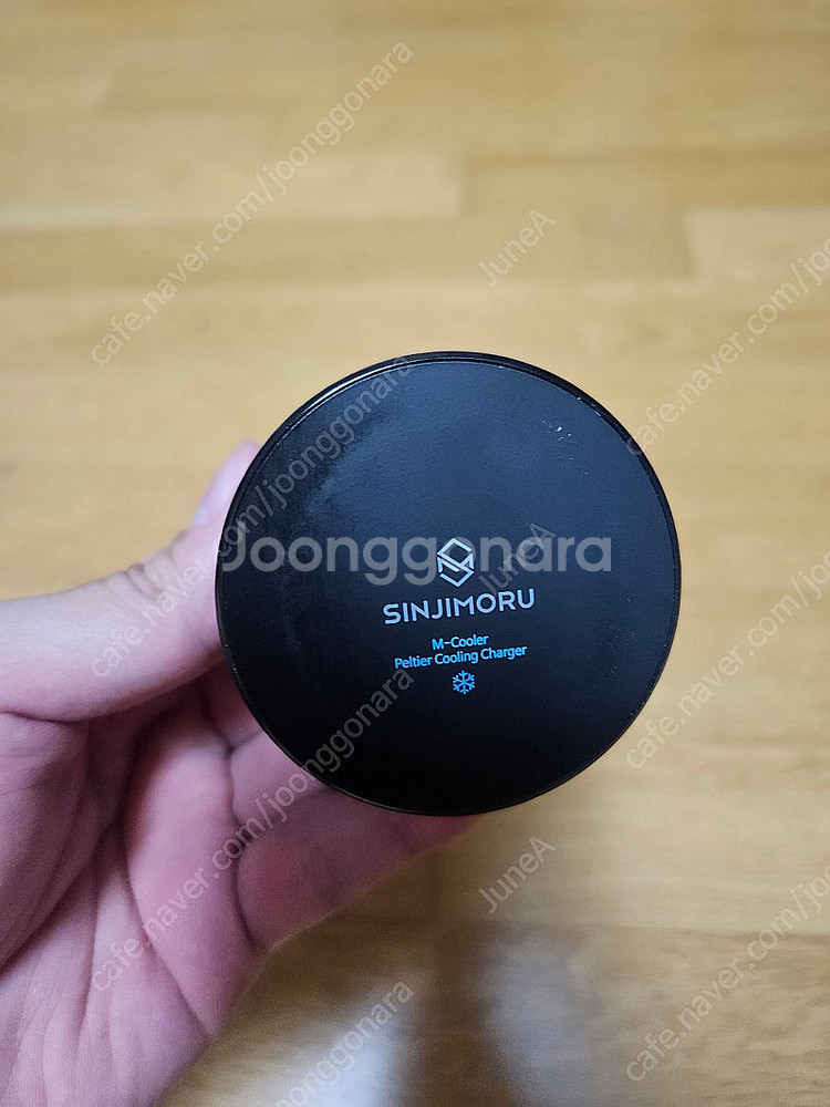 신지모루 M 쿨러 맥세이프 차량용 고속 무선충전 거치대...--0