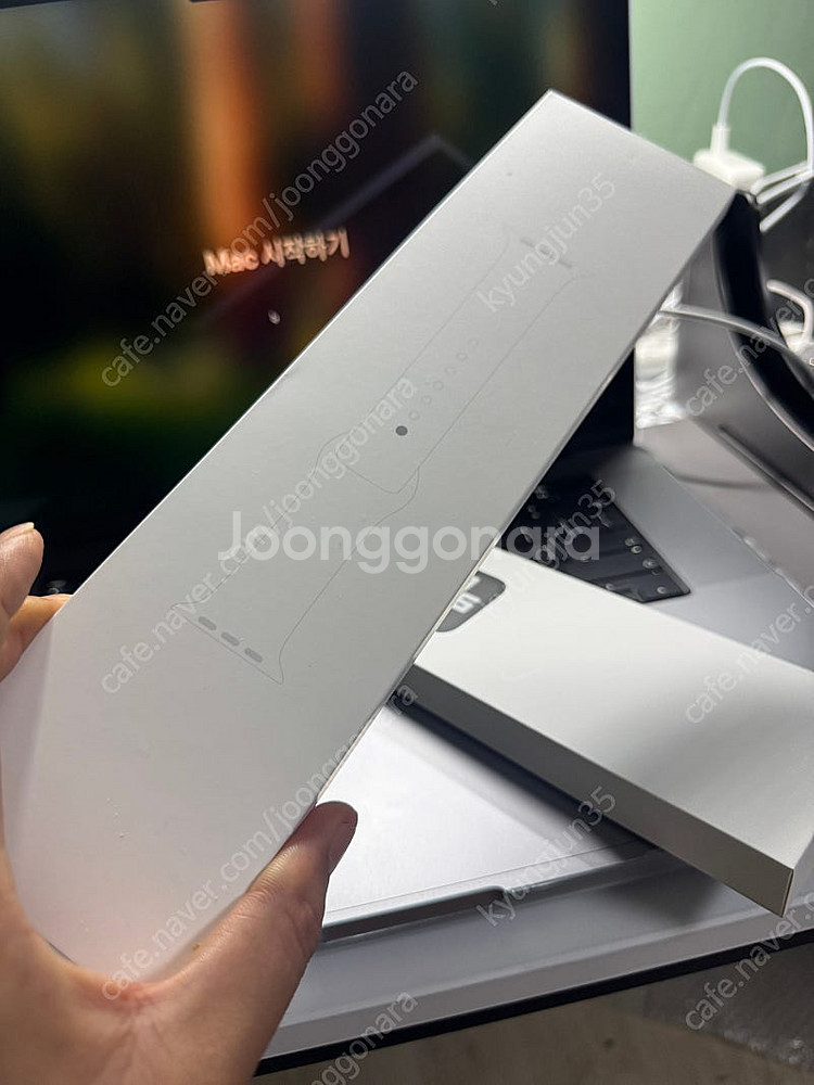 애플워치se2 44mm 팝니다--1