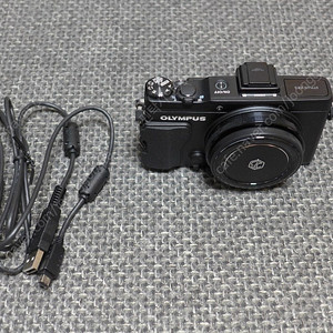 올림푸스 XZ-2 블랙 판매합니다.